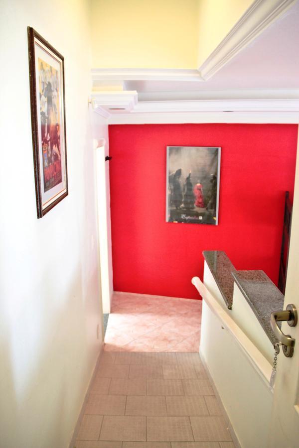 Knock Knock Hostel Curitiba Bagian luar foto